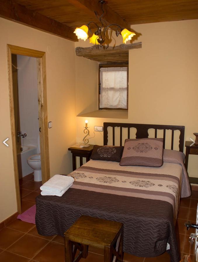 Orellán Hotel Rural El Lagar De Las Medulas מראה חיצוני תמונה